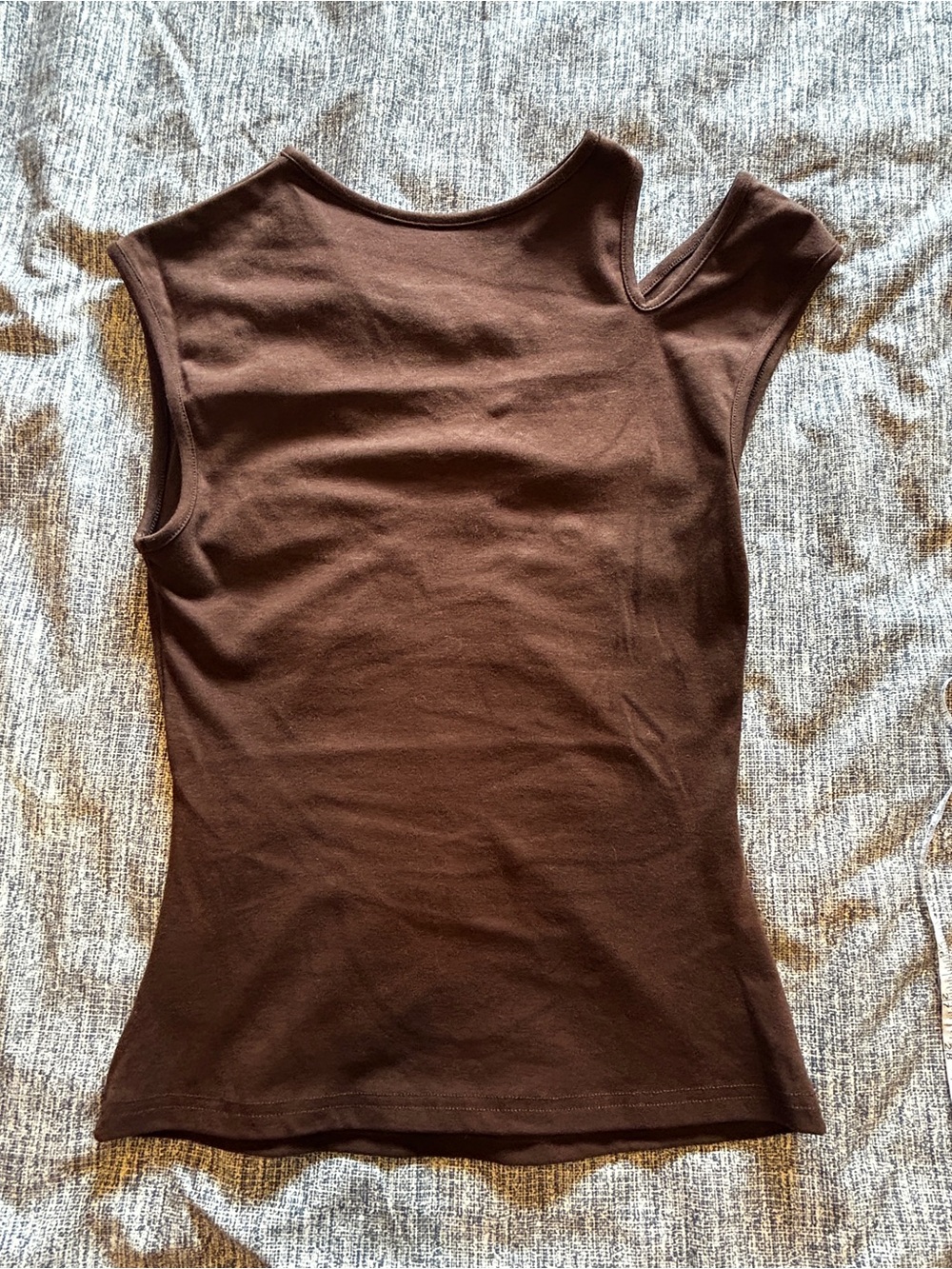 Asymmetrical Ruched Top With Stone Detail - Picture 4 of 11
